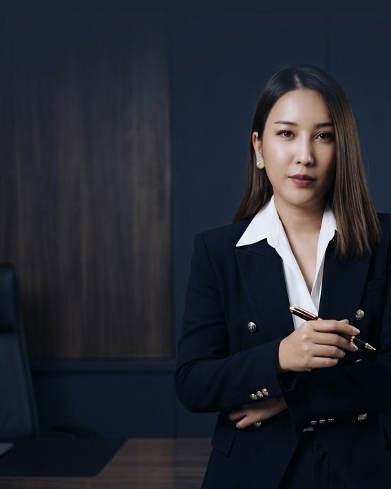 นักออกแบบลายเซ็นมงคล อ.ศริษร